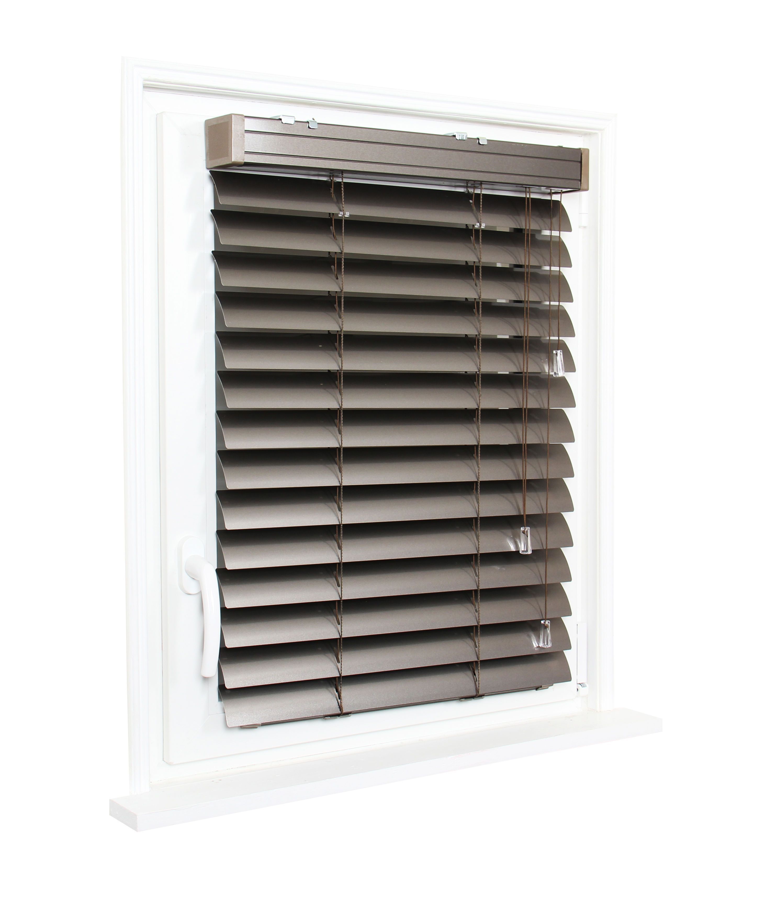 venalu v18 50mm fenster