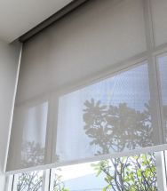 Store enrouleur thermique screen gris moyen