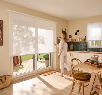 Rollo nach Maß Uni Transparent Brandschutz B1