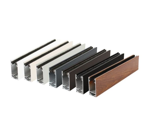 Coulisse pour volet roulant en aluminium sur mesure